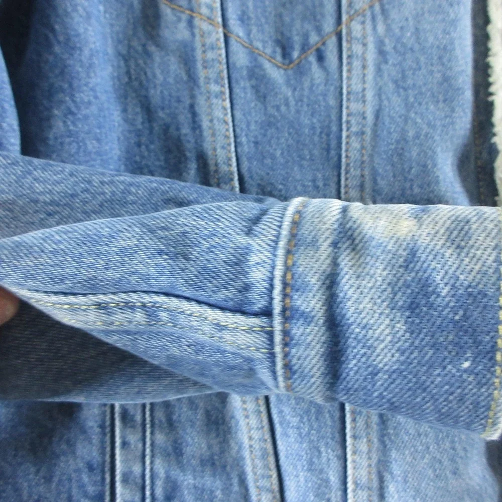 Levis Jacket Mens L Blue Denim Sherpa Lined Trucker Faux Fur Collar Warm Winter